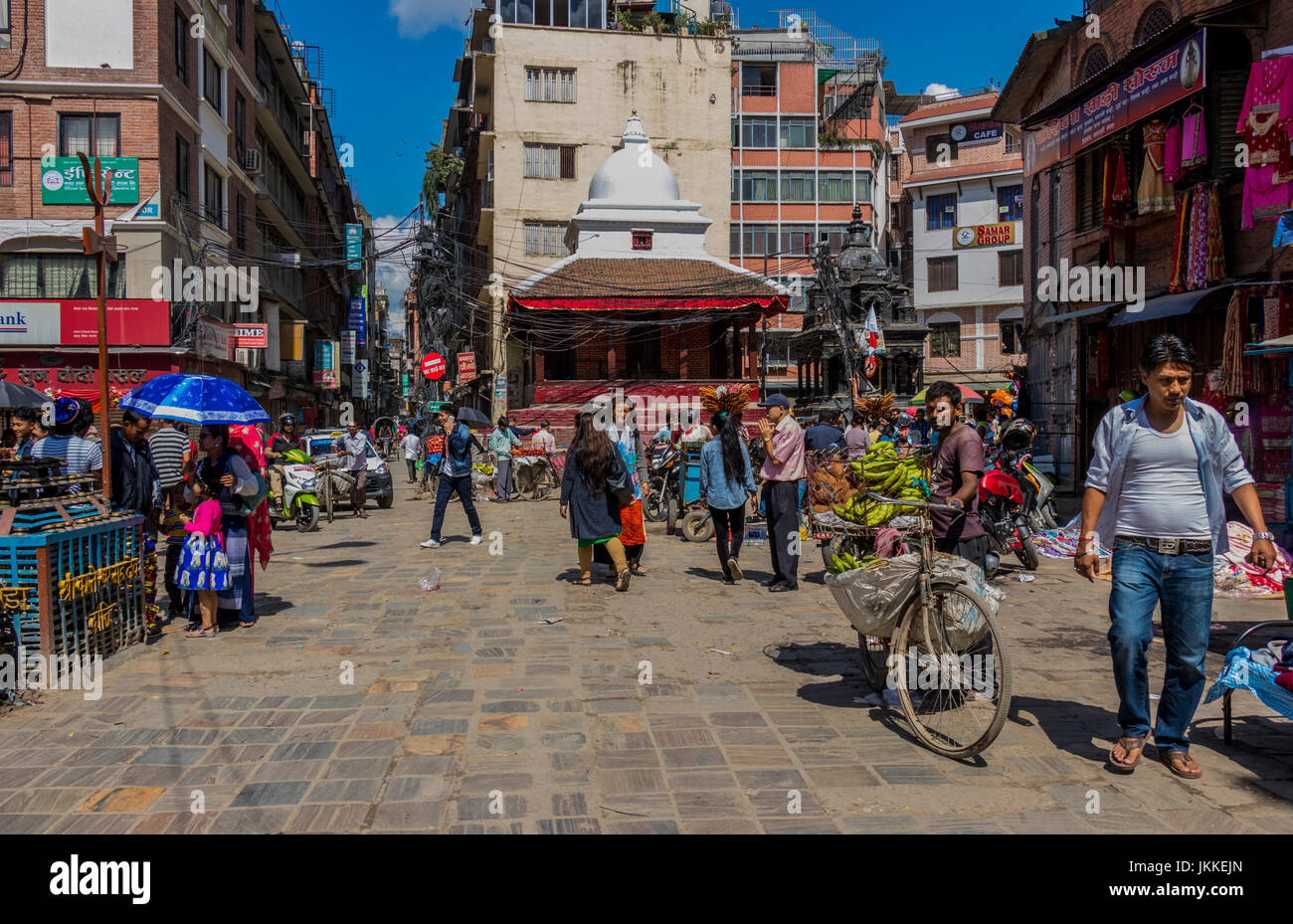 La vita di strada a Kathmandu in Nepal Foto Stock