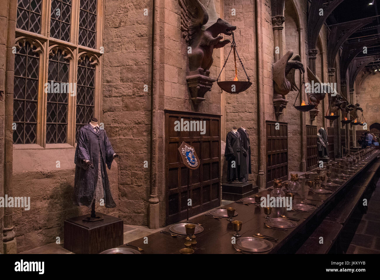 LEAVESDEN, Regno Unito - 19 giugno 2017: il set della sala grande a Hogwarts, alla realizzazione di Harry Potter studio tour al Warner Bros Studios in Leavesd Foto Stock