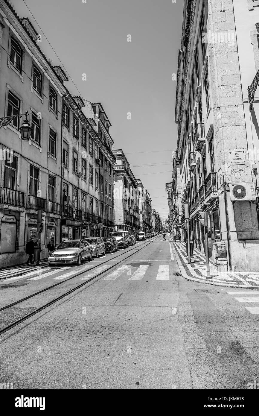 Angolo di strada a Lisbona Foto Stock