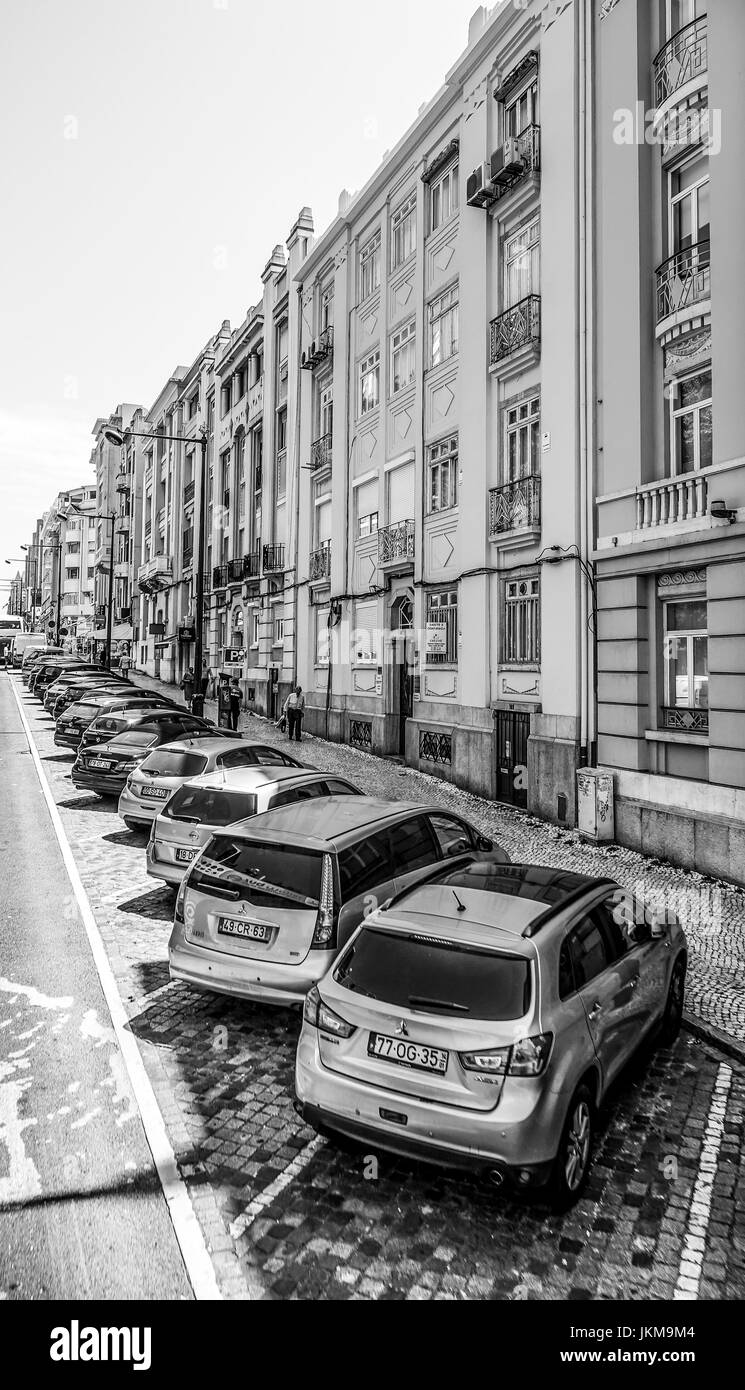 I suoi edifici colorati di Lisbona - Lisbona, Portogallo 2017 Foto Stock I suoi edifici colorati di Lisbona - Lisbona, Portogallo 2017 Foto Stock