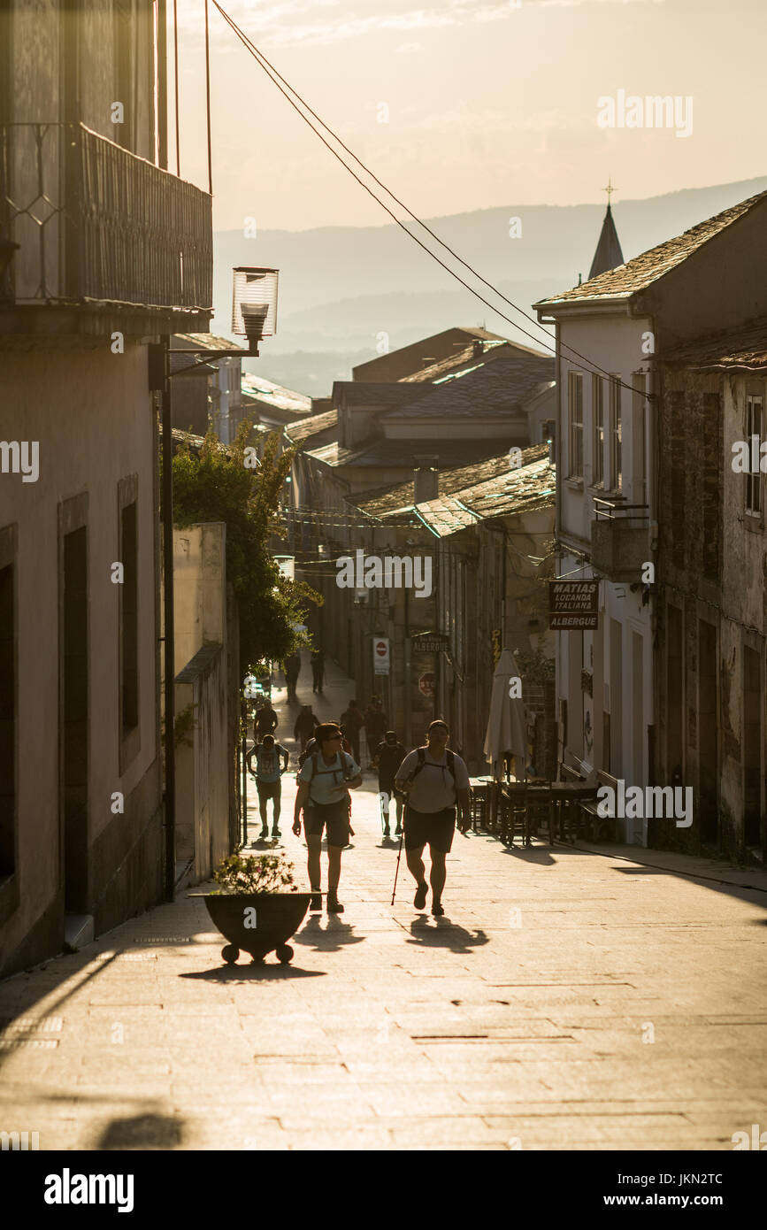 Pellegrini in Sarria, Spagna. Camino de Santiago. Foto Stock