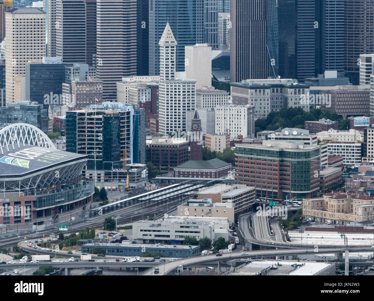Vista aerea del centro cittadino di Seattle, Washington, USA, da sud Foto Stock