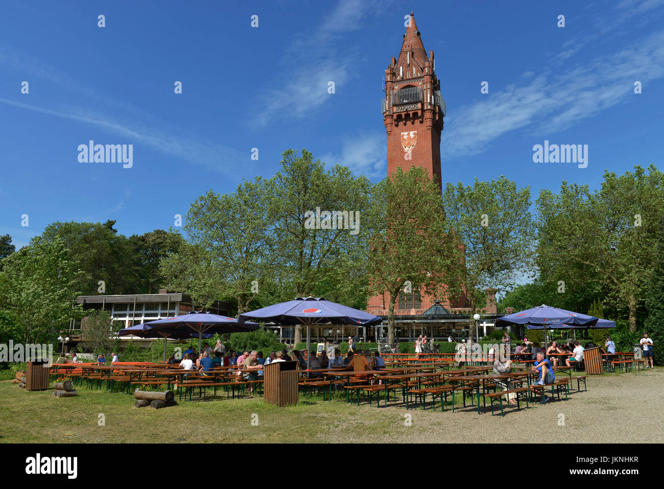 Giardino della birra, Grunewaldturm, Grunewald, Charlottenburg di Berlino, Germania, Biergarten, Deutschland Foto Stock