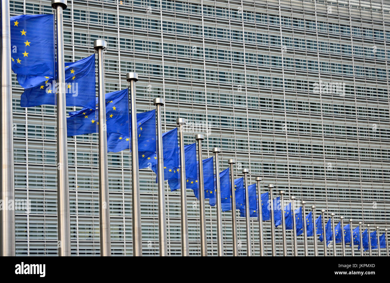 Bruxelles, Belgio. Commissione europea edificio Berlaymont - UE bandiere Foto Stock