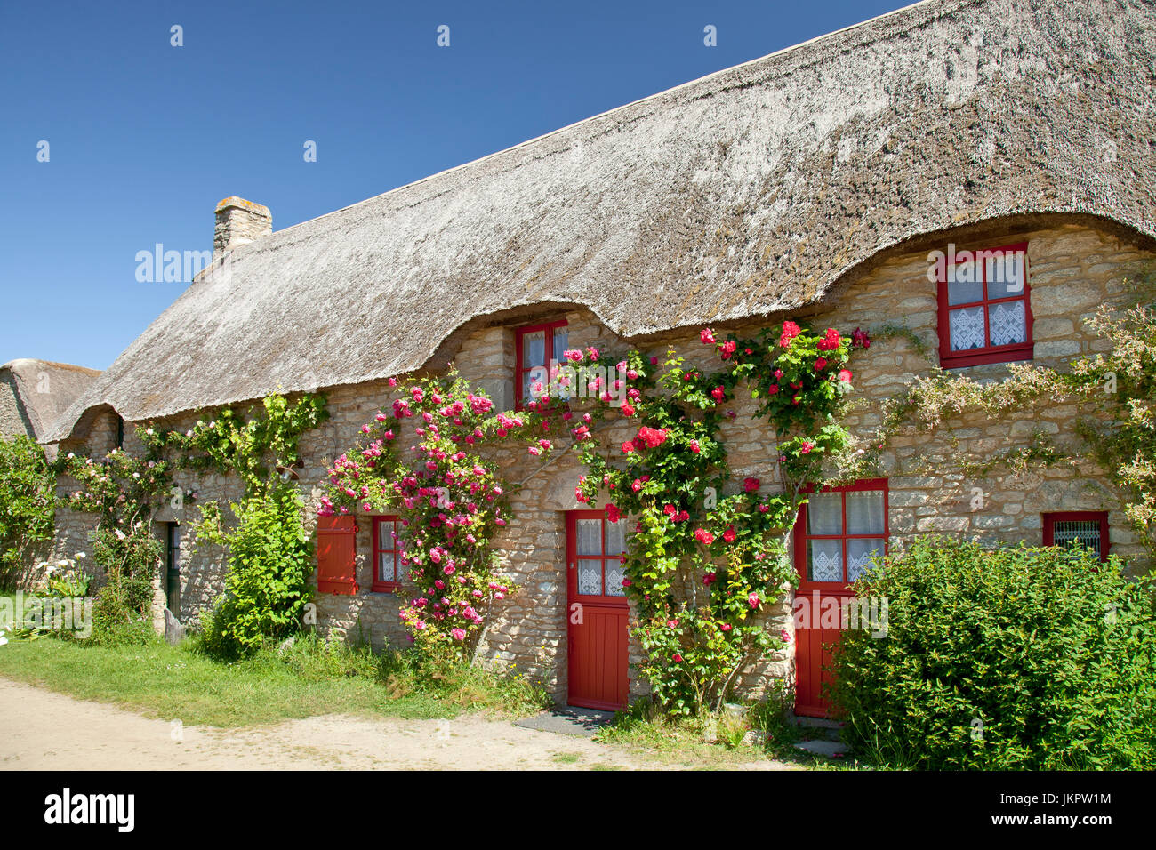 Francia, Loire-Atlantique (44), Parc Naturel Régional de Brière, Saint-Lyphard, Hameau de Khérinet entièrement restauré par le Parc, maison typique au Foto Stock