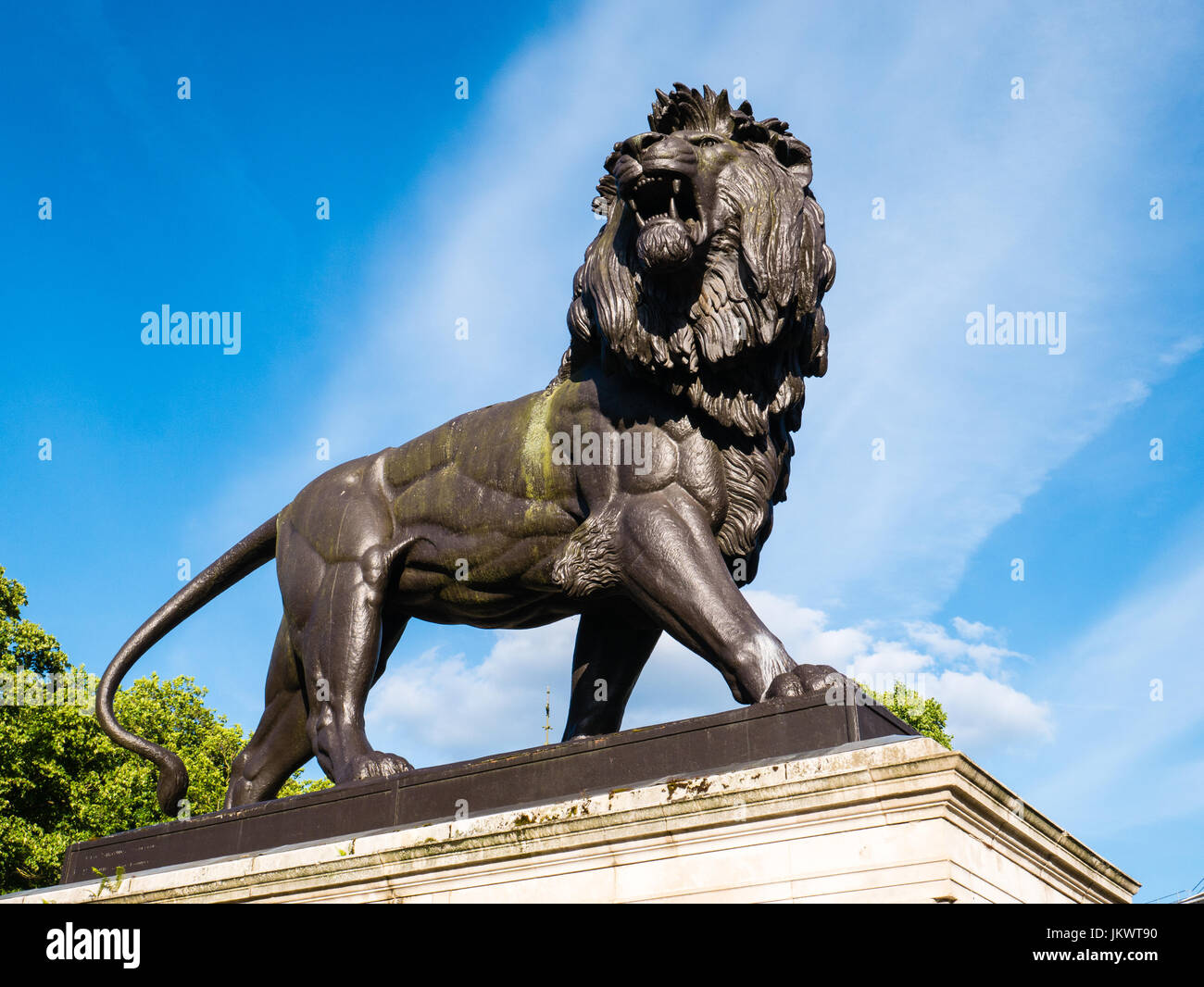Maiwand Lion, Forbury Gardens, Reading, Berkshire, Inghilterra, Regno Unito, GB. Foto Stock