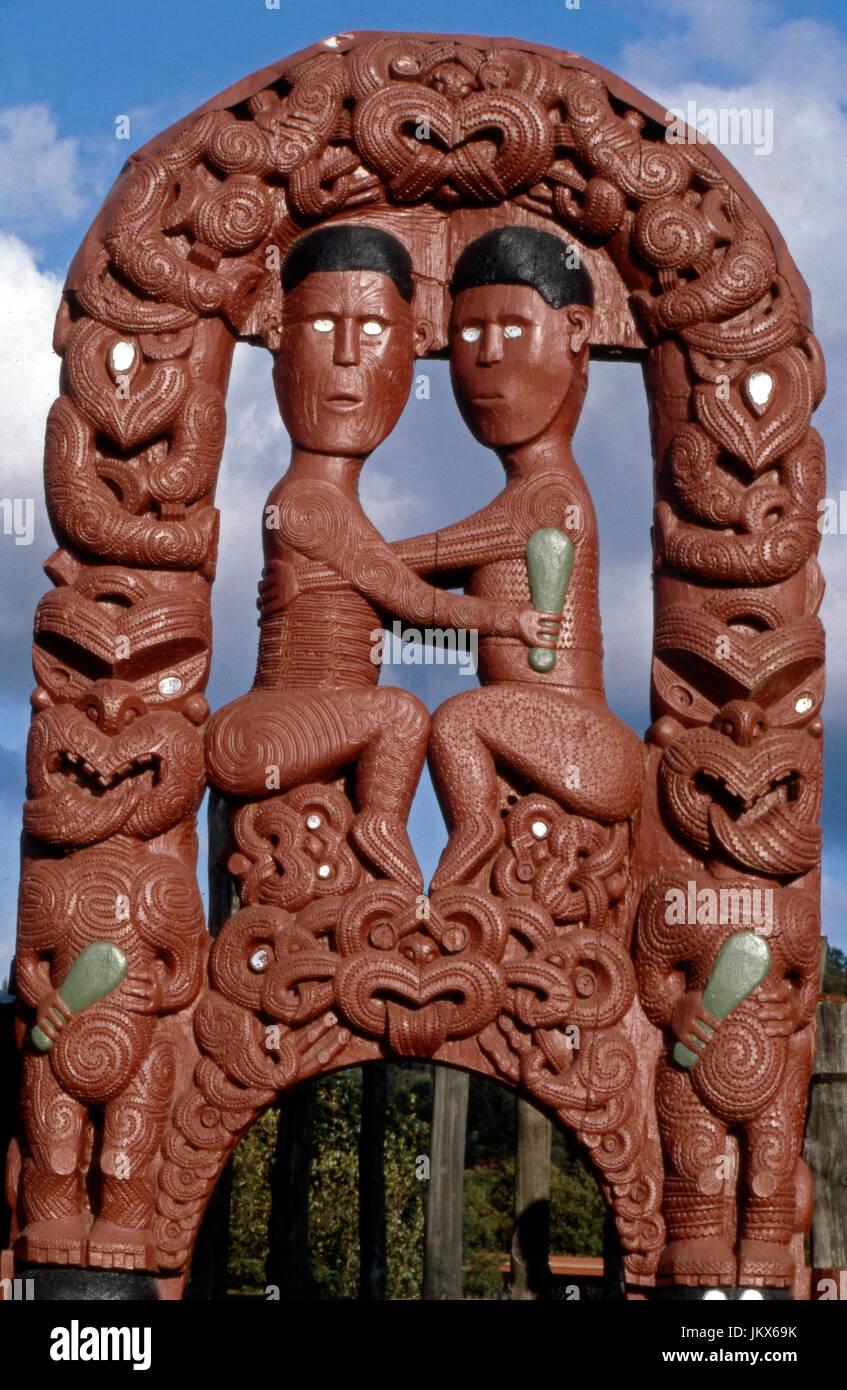 Maori-Kunst a Rotorua, Neuseeland 1980er Jahre. Arte Maori a Rotorua, Nuova Zelanda Foto Stock