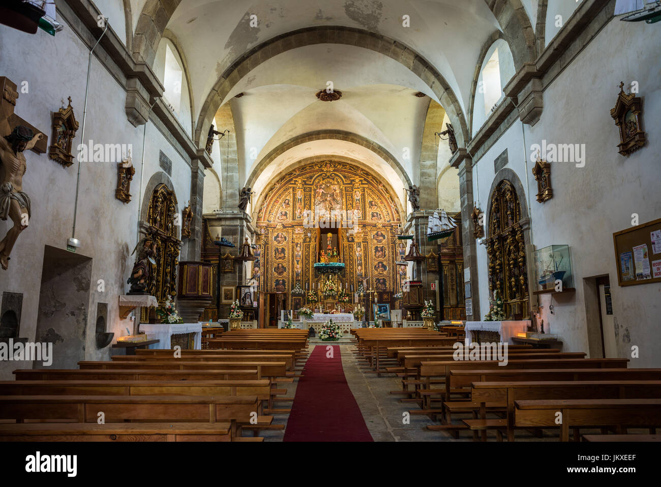 Interno della chiesa sul litorale, Muxia, Spagna, Europa. Camino de Santiago. Foto Stock