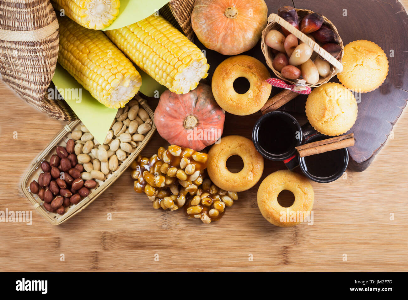 Paese tradizionale cibo brasiliano per la Festa Junina. Foto Stock