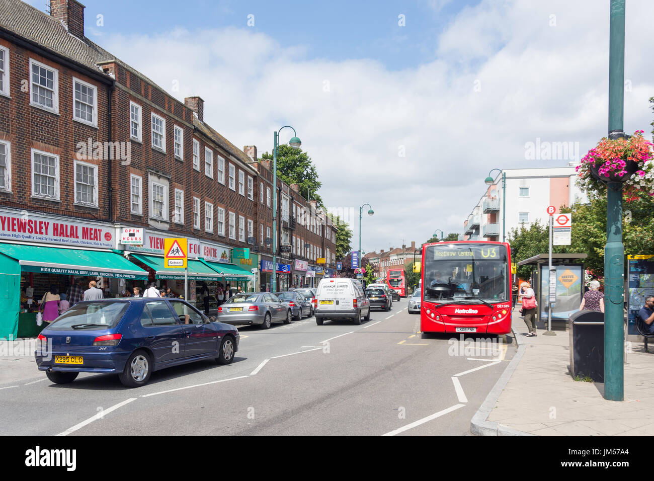 High Street, Yiewsley, London Borough of Hillingdon, Greater London, England, Regno Unito Foto Stock