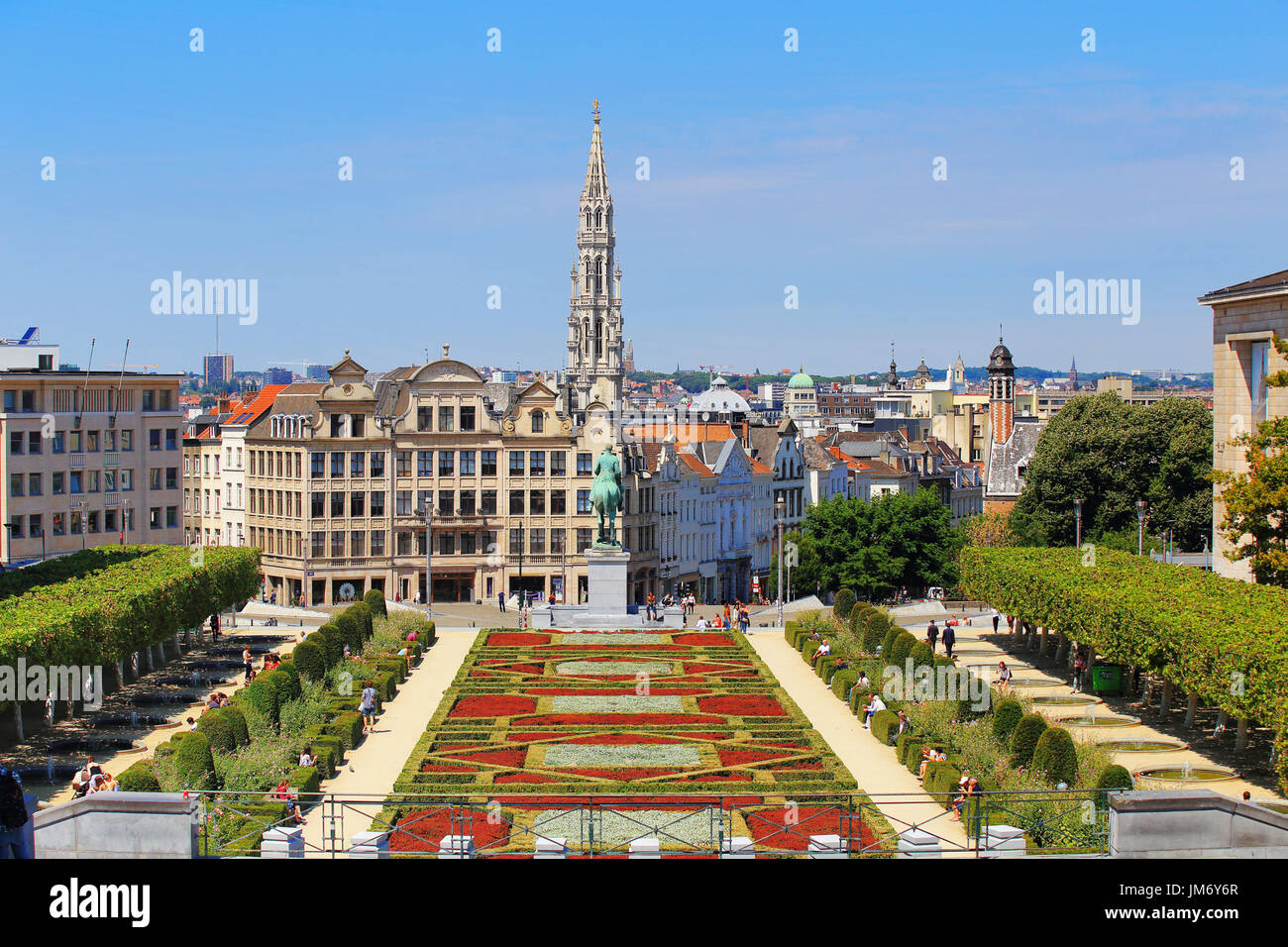 Il centro di Bruxelles in una giornata di sole. Bruxelles estate cityscape. Foto Stock