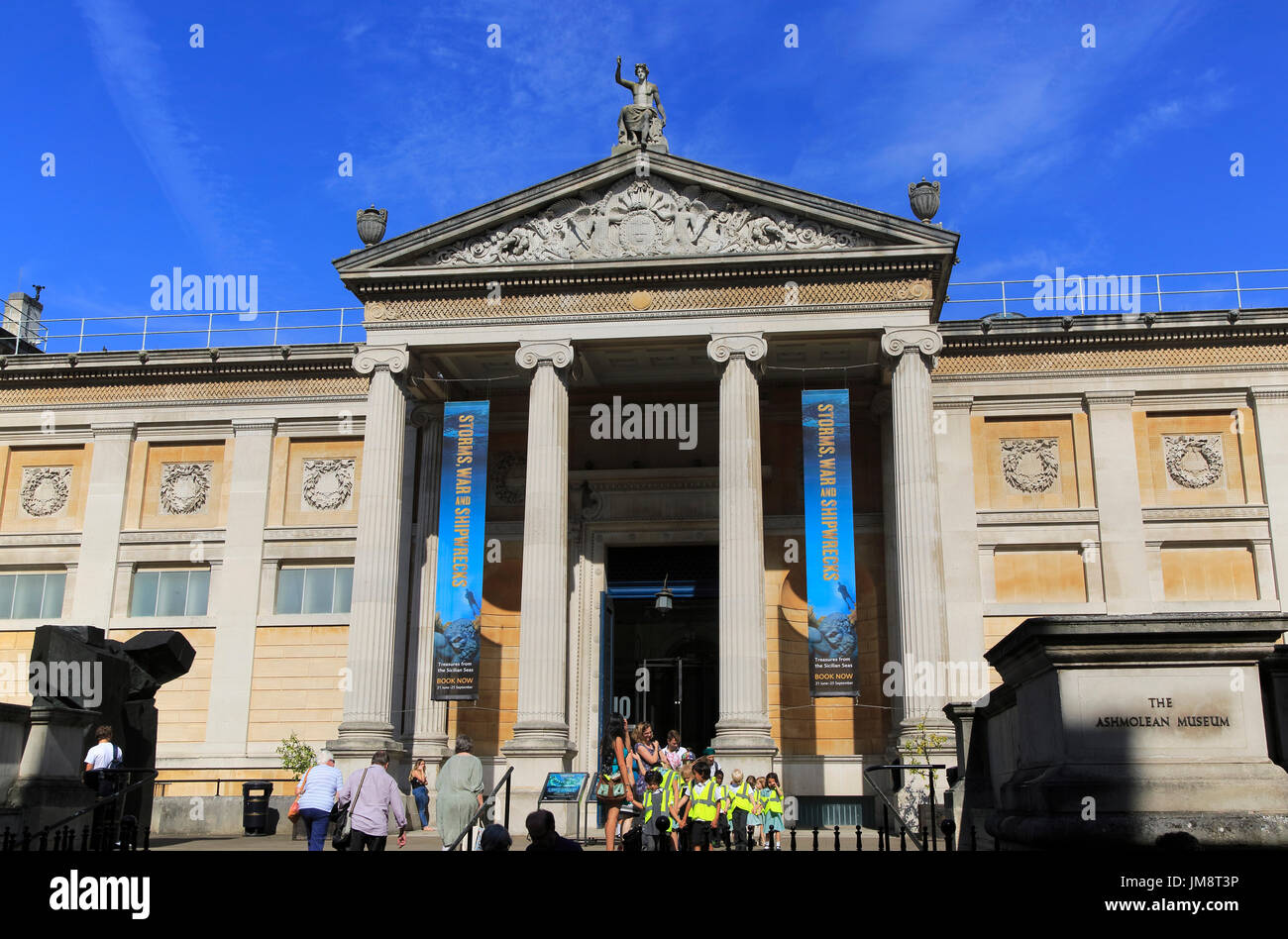 Ashmolean Museummain ingresso, Università di Oxford, England, Regno Unito architetto Charles Robert Cockerell, 1841-1845 Foto Stock