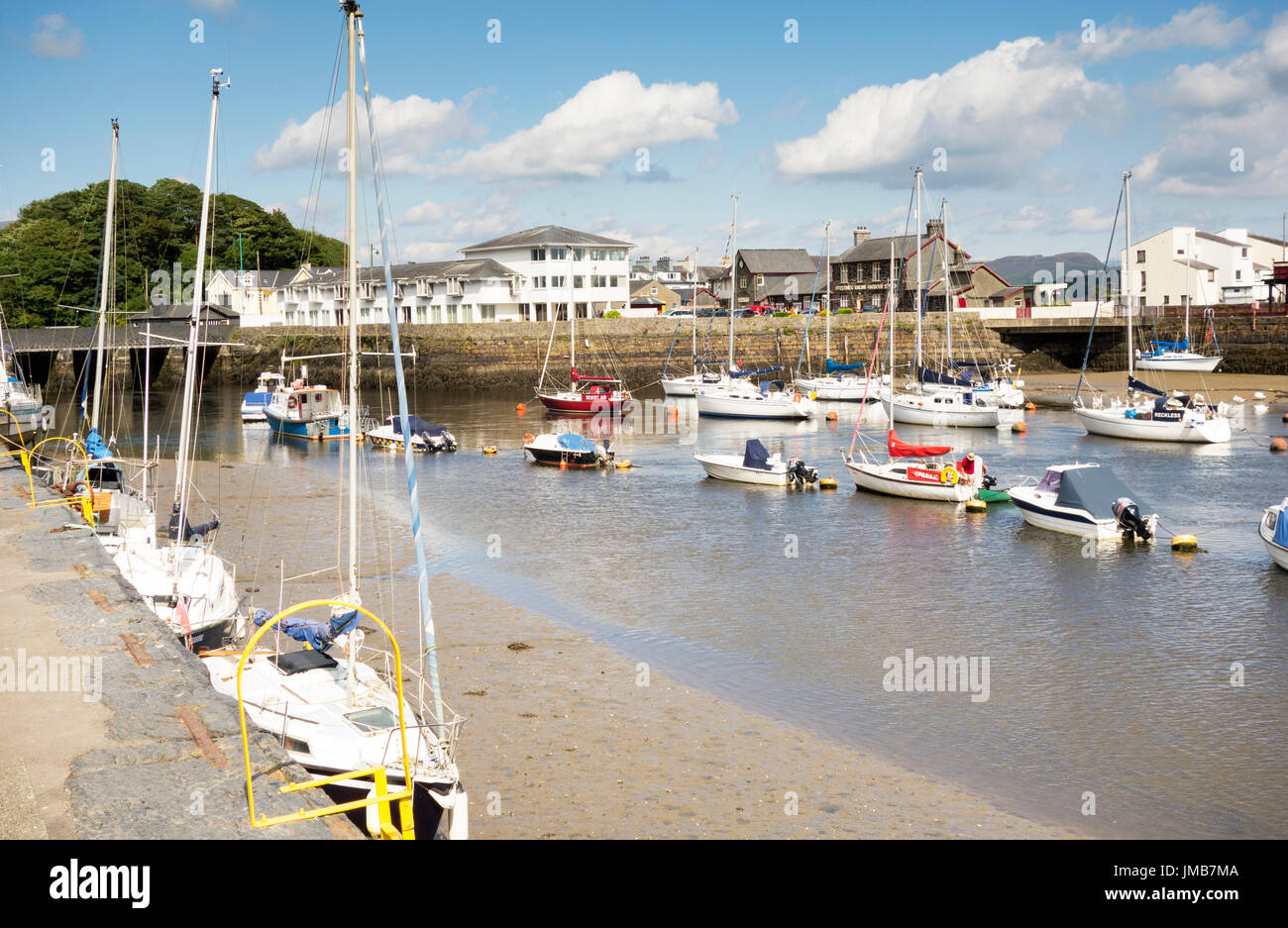 Porthmadog / Porto Porto Madog sull'estuario Glaslyn in Galles Foto Stock