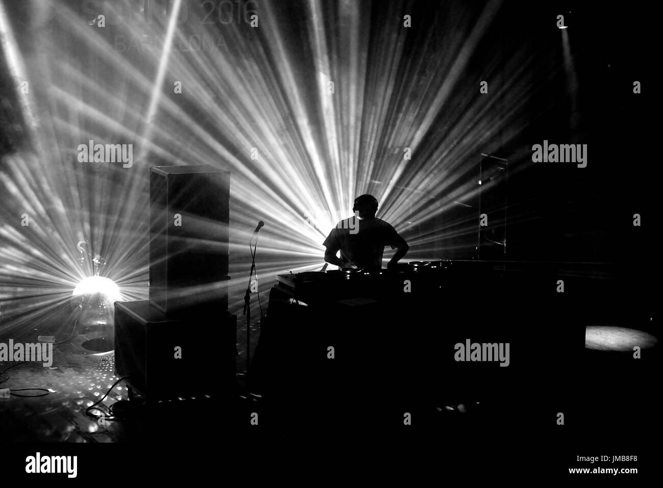 Barcellona - giu 5: le valanghe (BAND) eseguire un DJ set concerto al suono di Primavera 2016 Festival il 5 giugno 2016 a Barcellona, Spagna. Foto Stock