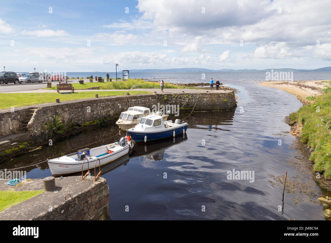 Blackwaterfoot Harbour, Isle of Arran, costa ovest della Scozia, Regno Unito Foto Stock