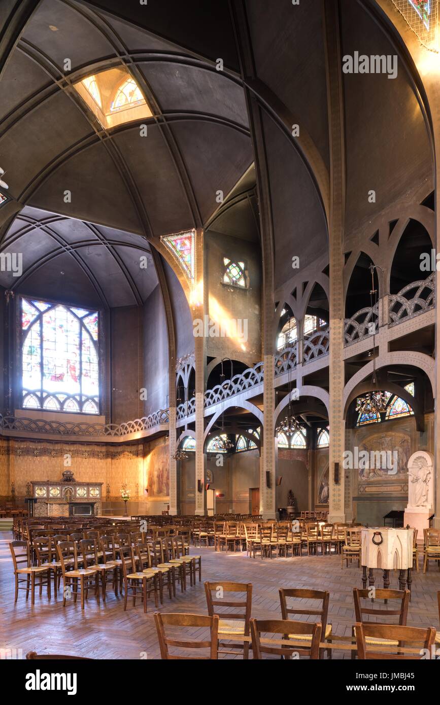 Parigi, Pfarrkirche Saint-Jean de Montmartre, 19 rue des Abbesses, Architekt Anatole de Baudot Foto Stock