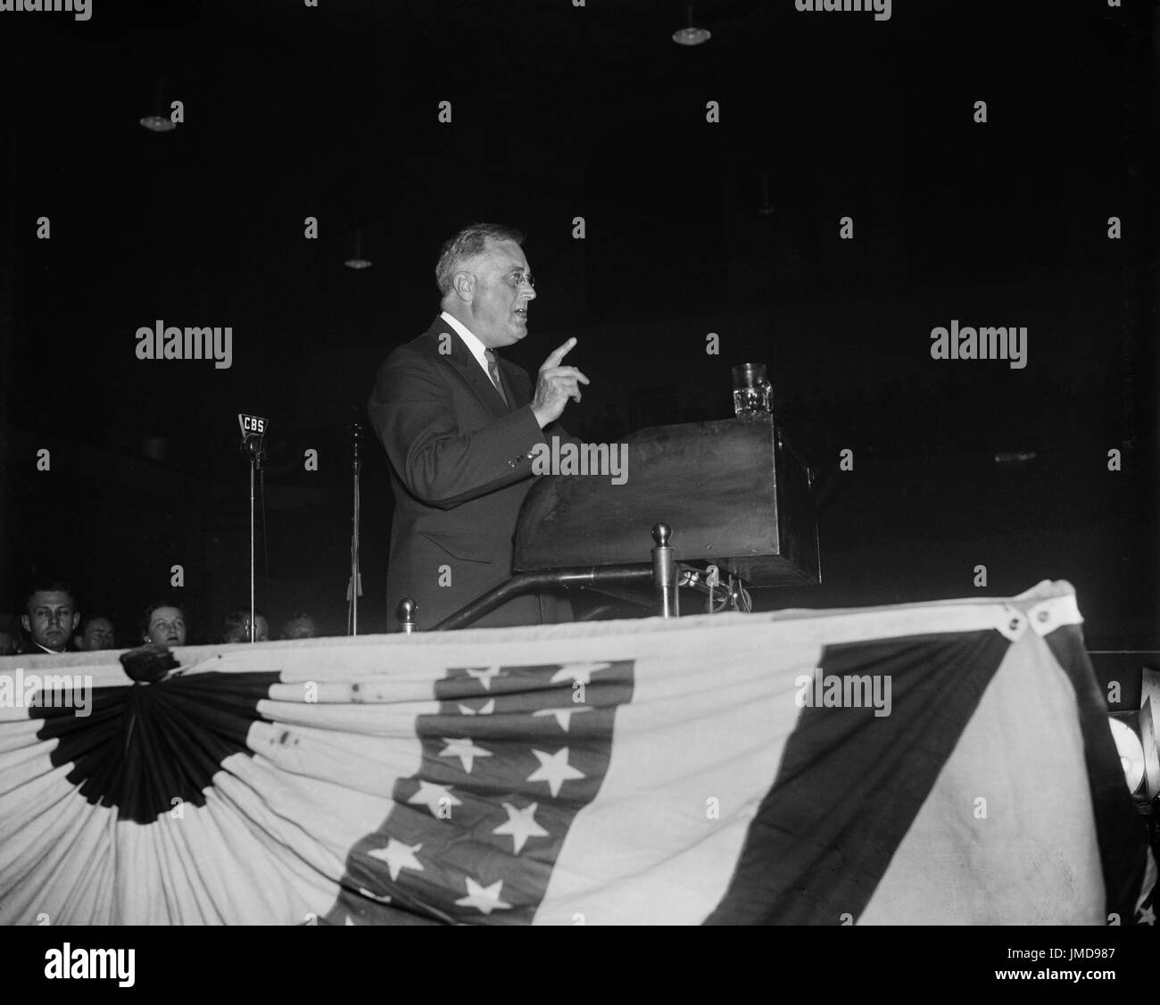 Stati Uniti Il presidente Franklin Roosevelt offrendo discorso di campagna, Baltimore, Maryland, Stati Uniti d'America, Harris & Ewing, 13 aprile 1936 Foto Stock