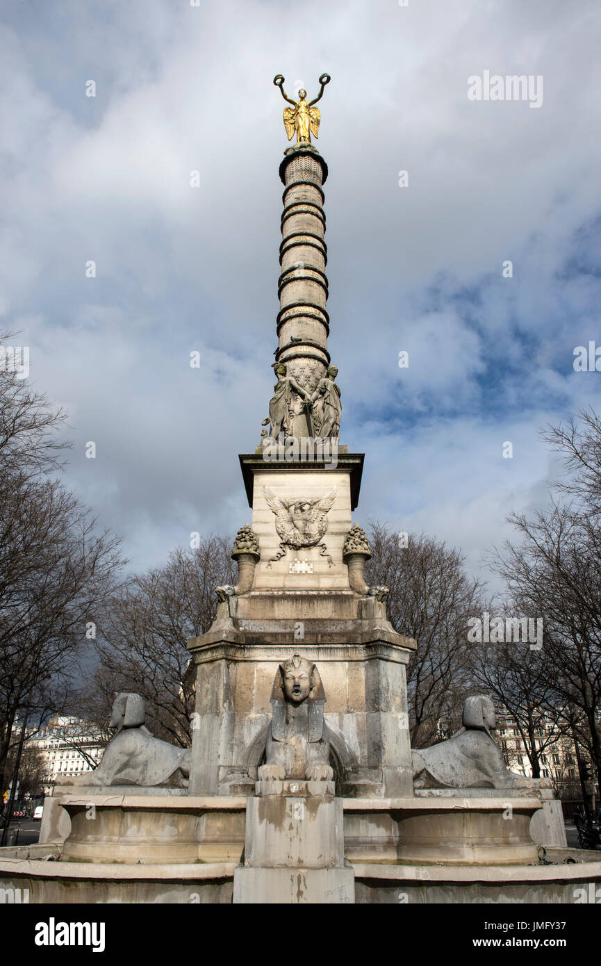 Europa, Francia, Parigi, PLACE DU CHATELET, Golden Angel colonna Foto Stock