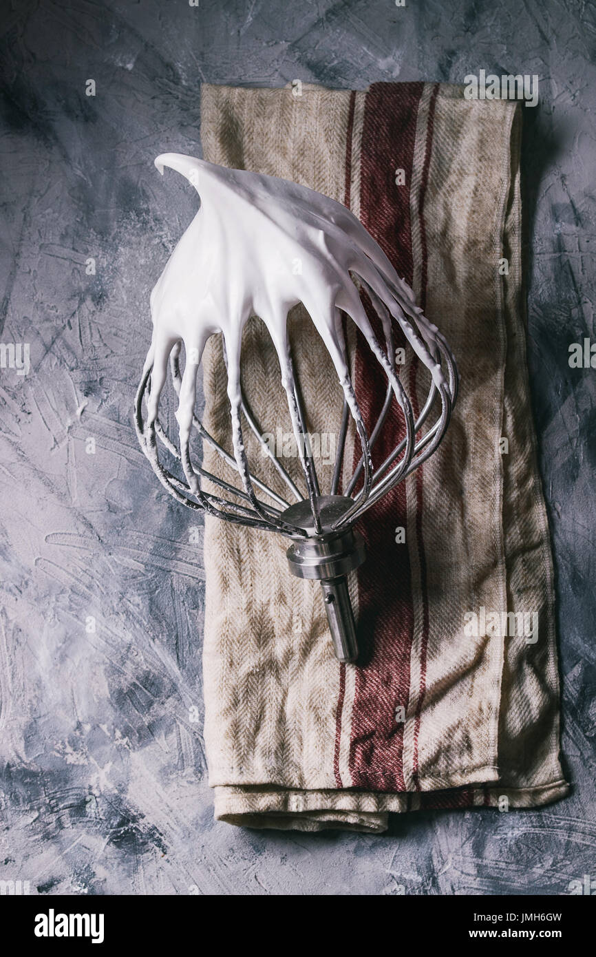 Processo di cottura di meringa Foto Stock