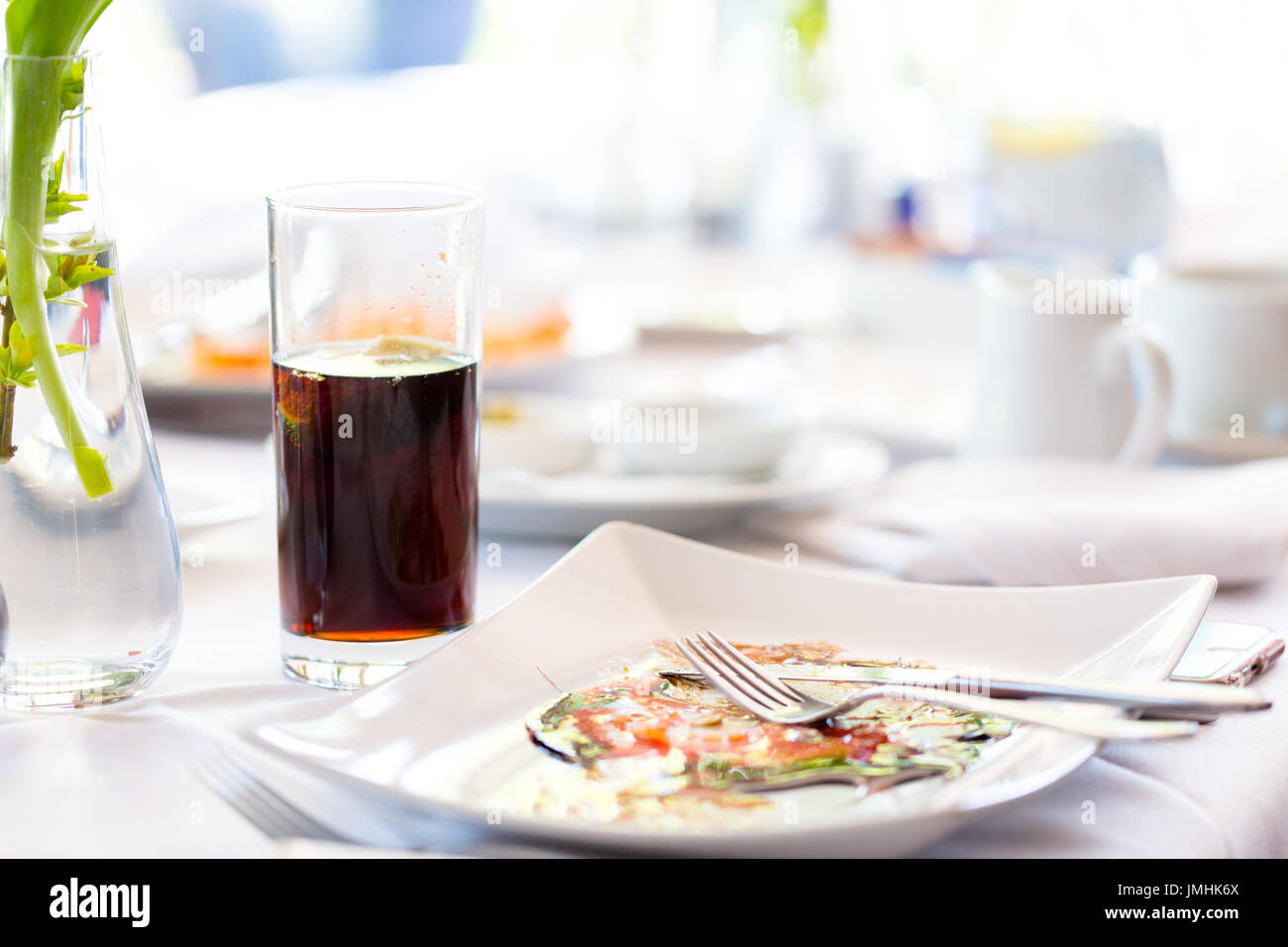 Dopo essere partito pasticcio sulla tabella Foto Stock