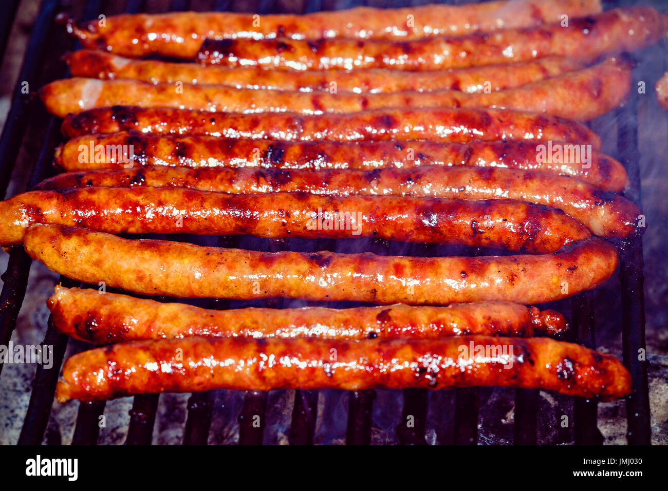 Griglia per salsicce, 55 x 12 x 3 cestini per grigliare per barbecue, 6 hot dog, in metallo, per salsicce, supporto per clip a rete, strumenti da cucina per picnic