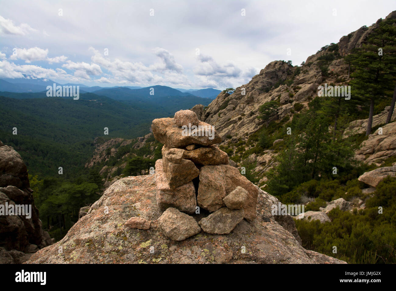 Stone manniquin al Col de Bavella in Corsica Foto Stock