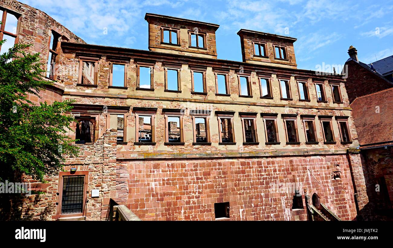 Belle le rovine del castello di Heidelberg a heidelberg, germania Foto Stock