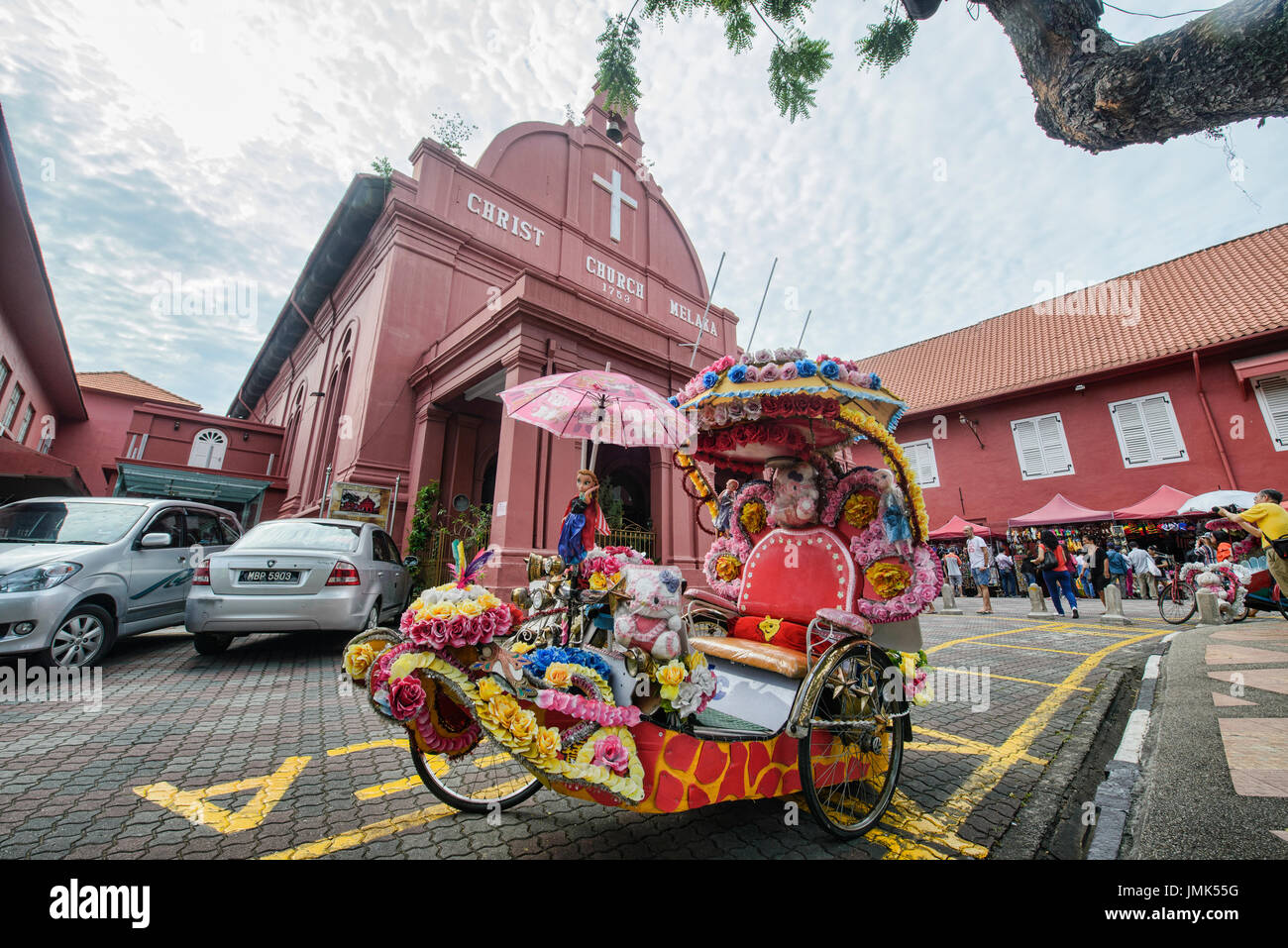 Trishaws colorati in Olandese Square, Malacca, Malaysia Foto Stock