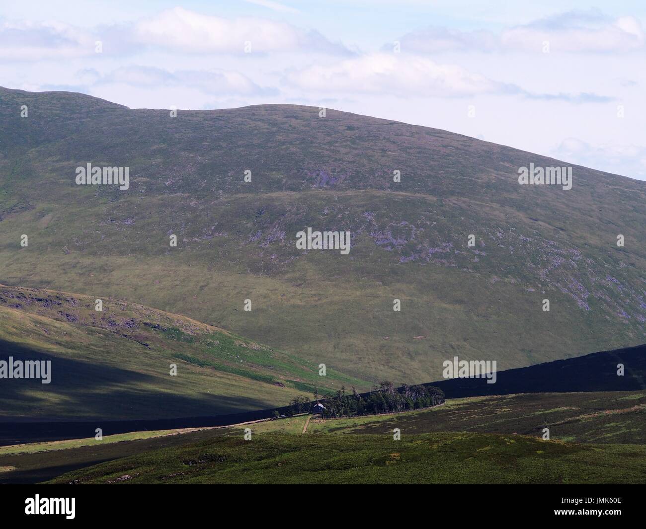 Skiddaw house con blencathra dietro, cumbria, Regno Unito Foto Stock