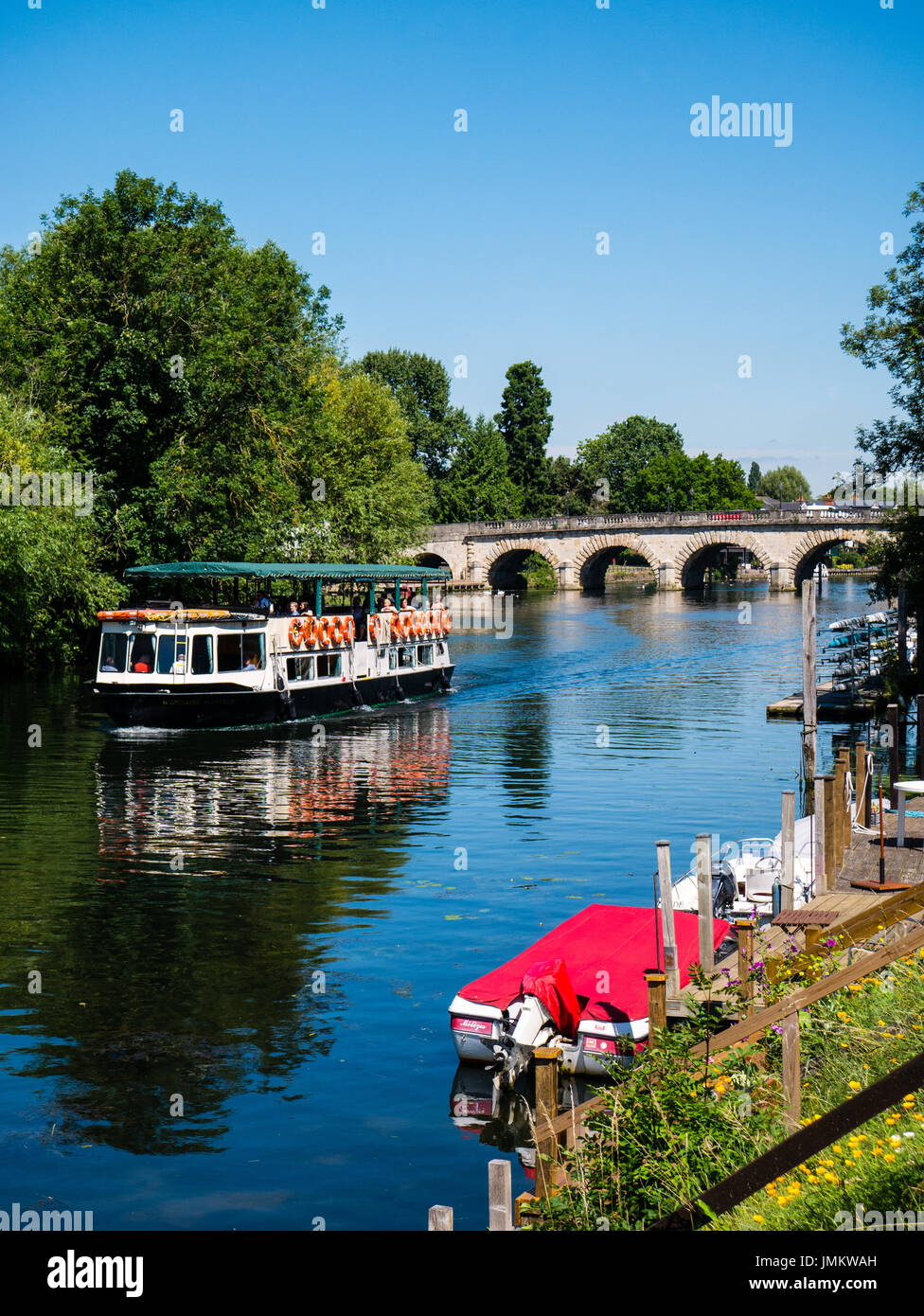 Maidenhead, ponte che attraversa il fiume Tamigi, Maidenhead, Berkshire, Inghilterra, Regno Unito, GB. Foto Stock