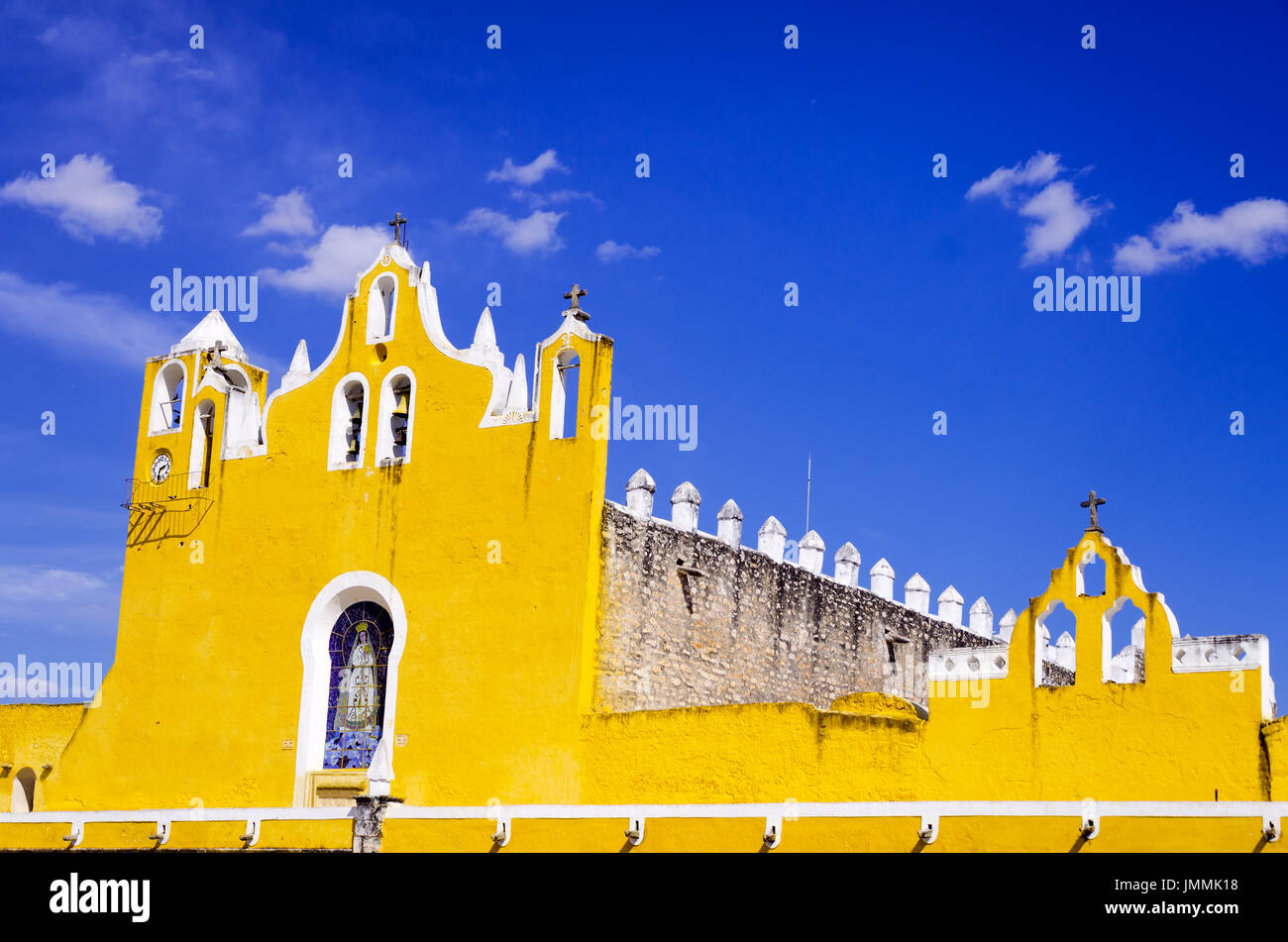 Cattedrale del Convento de San Antonio De Padova sulla piazza principale di Izamal, Messico Foto Stock