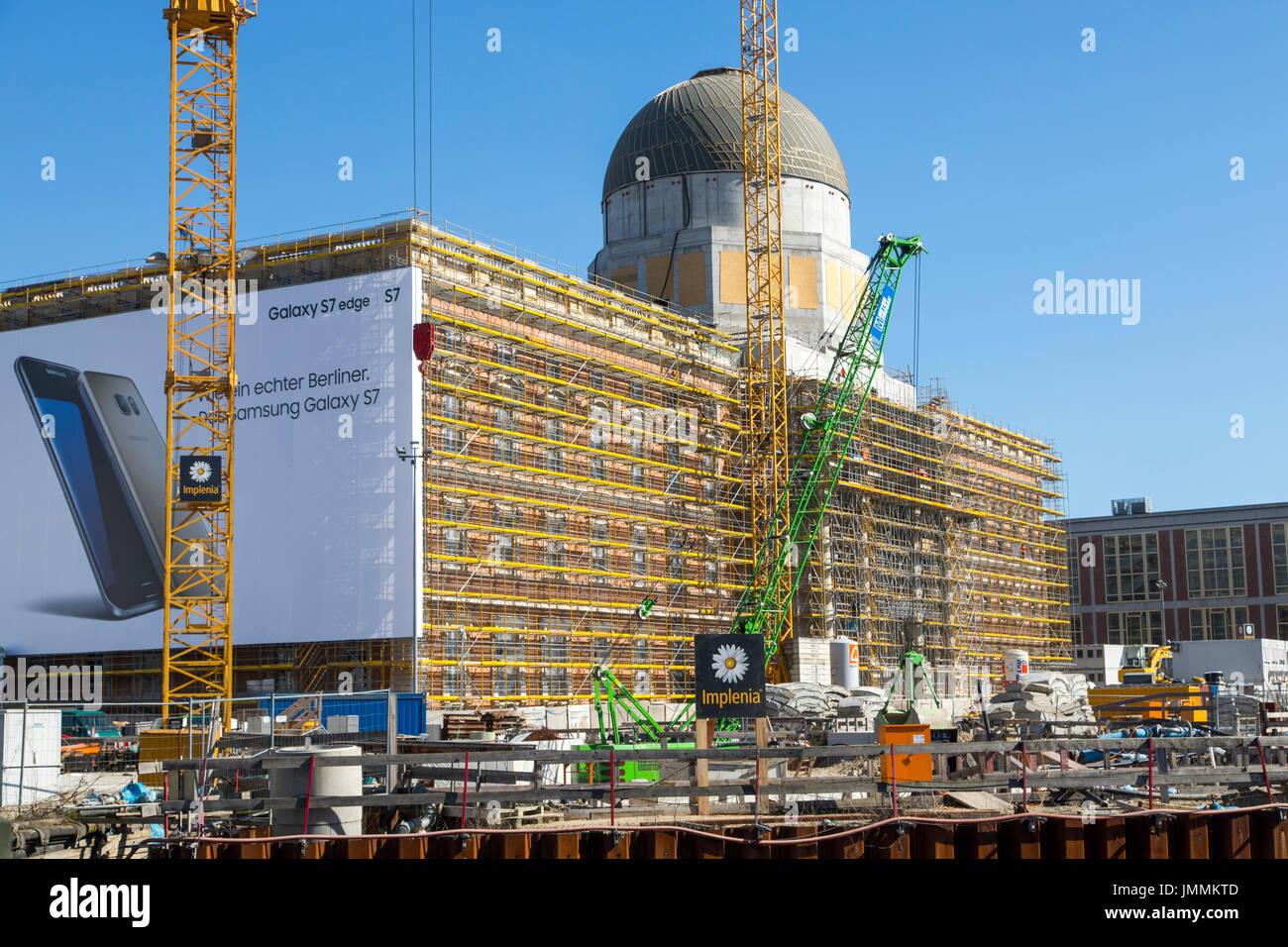 Berlino, Germania, downtown, quartiere Mitte, sito in costruzione del Berliner Schlo§, la ricostruzione della vecchia Berlino palace, Foto Stock