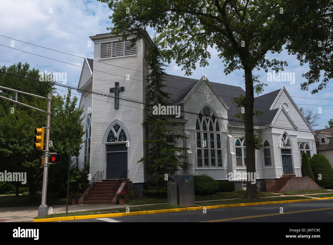 Manasquan, NJ USA -- Luglio 27, 2017 vista d'angolo del Manasquan riformato la Bibbia Chiesa. Solo uso editoriale. Foto Stock