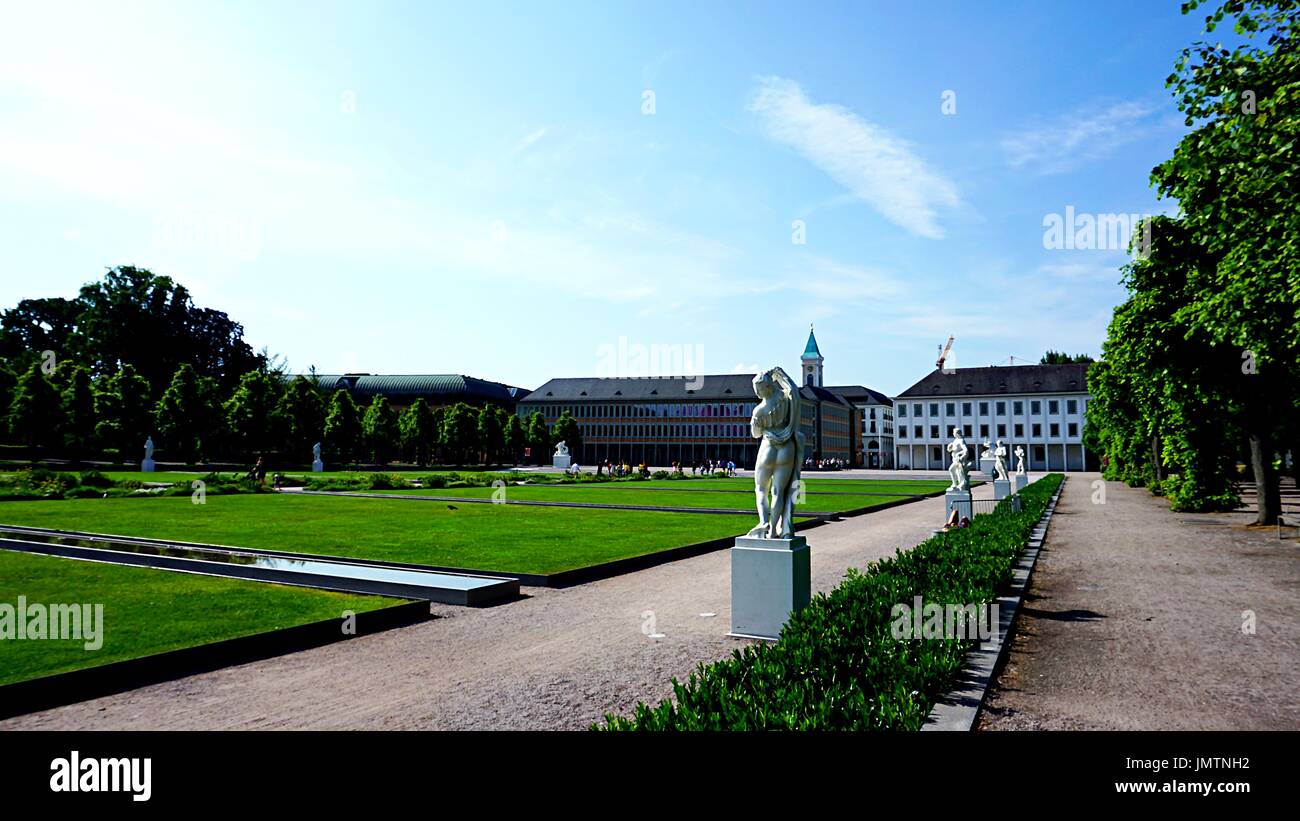 Palazzo di Karlsruhe o schloss karlsruhe, Karlsruhe, Germania. Foto Stock