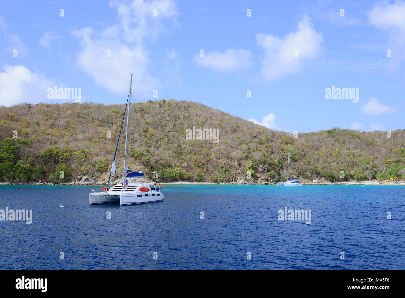 Barca a vela da Tortola Island, il Mare dei Caraibi, isola di Tortola, Isole Vergini Britanniche, Mar dei Caraibi Foto Stock