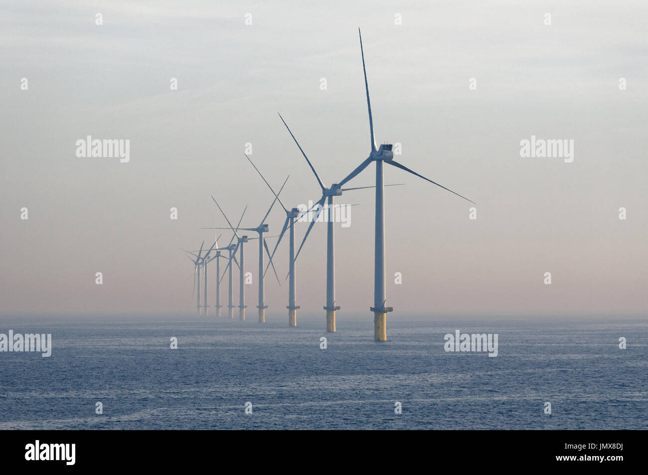 Sulle turbine eoliche offshore al Rampion per centrali eoliche offshore, Inghilterra. Foto Stock