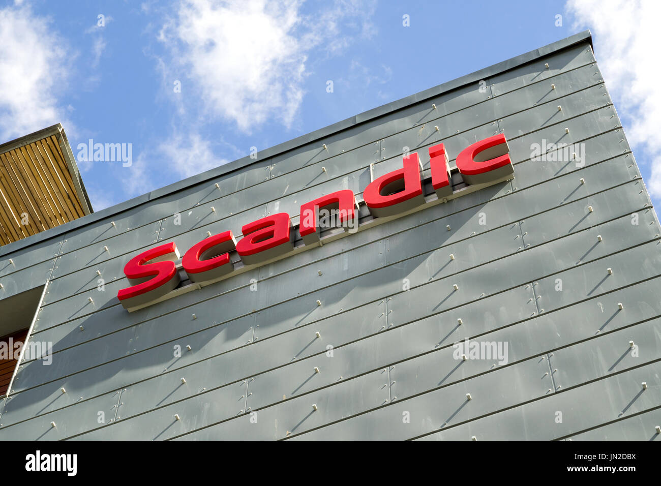 Scandic firmare presso l'hotel. Scandic Hotels è una catena di hotel con sede principale a Stoccolma, Svezia, con le sue principali operazioni nei paesi nordici. Foto Stock