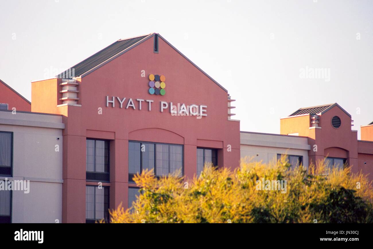 Digital signage sulla facciata della Hyatt Place hotel in San Francisco Bay Area città di Dublino, California, 6 giugno 2017. Secondo i dati 2014, Dublino è tra le prime tre in più rapida crescita città nello stato della California. Foto Stock