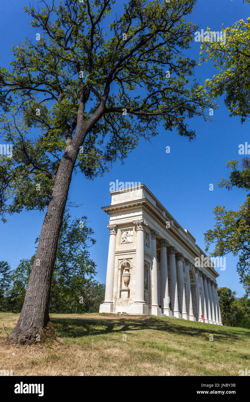 Colonnato, Valtice, Repubblica Ceca, Europa Foto Stock