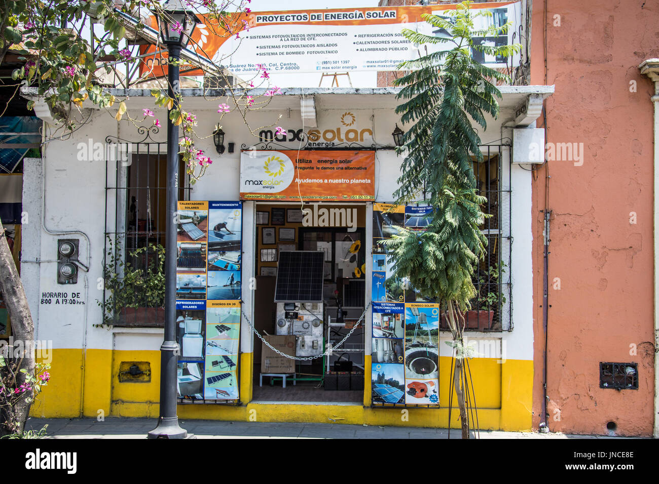 Max solare, energia solare shop in Oaxaca, Messico Foto Stock