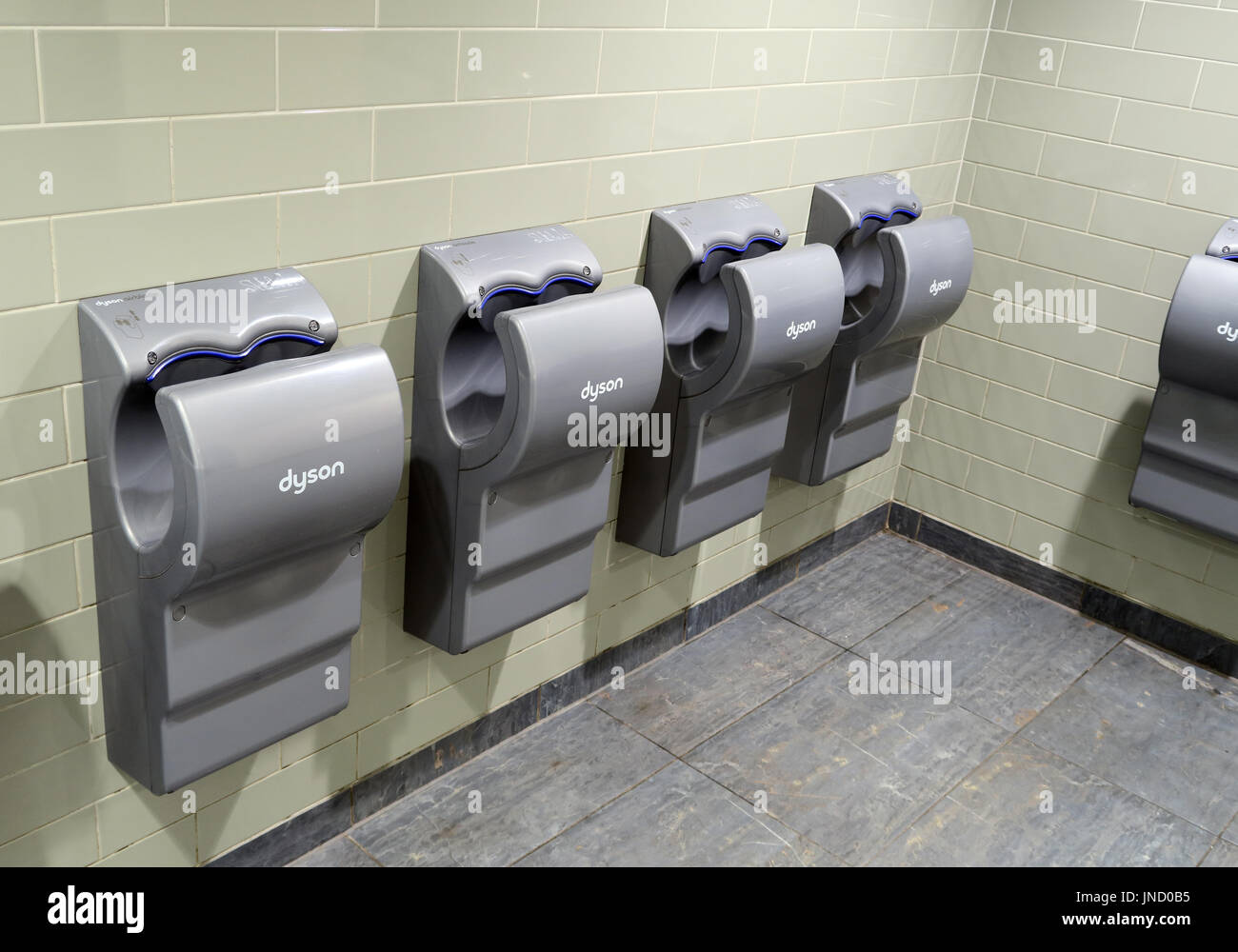 Dyson Advanced Handdryers, Gloucester Services M5, Inghilterra, Regno Unito Foto Stock