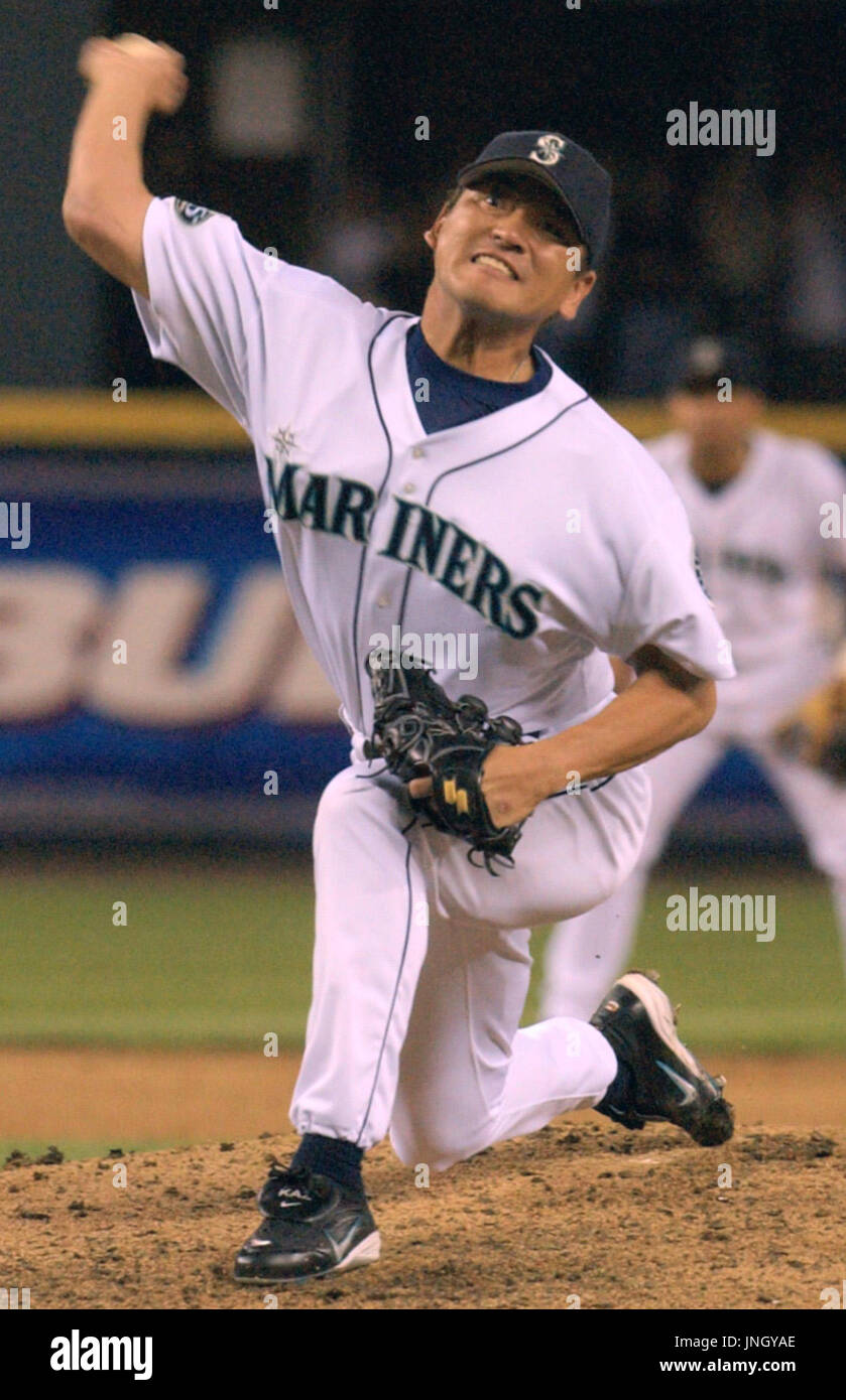 SEATTLE, Stati Uniti - una più stretta Kazuhiro Sasaki aveva un solido inning di rilievo scoreless nella nona come Seattle Mariners Beat the Oakland Athletics 7-1 al Safeco Field su Giugno 25. Sasaki ha preso il tumulo in un non-salva situazione nella nona, permettendo uno colpito mentre colpisce uno. (MLB) Foto Stock