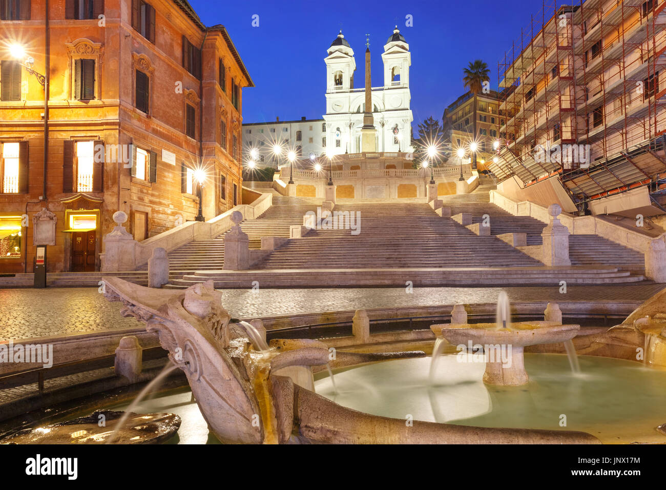 Scalinata di piazza di spagna di notte, Roma, Italia. Foto Stock