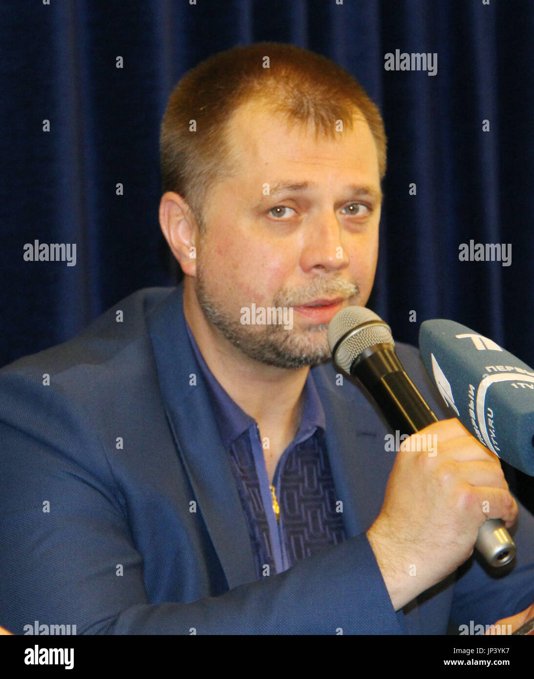 DONETSK, Ucraina - Alexander Borodai, 'primo ministro' dell'auto-proclamato Donetsk Repubblica Popolare, incontra i giornalisti in Ucraina orientale città di Donetsk, 17 maggio 2014. (Kyodo) Foto Stock