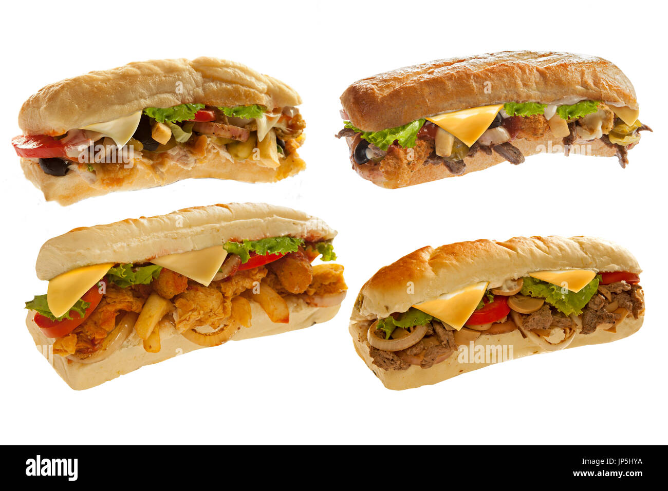 Mighty sub hoagie sandwich con bastoncini di mozzarella e patatine in partite di carne e verdure Foto Stock
