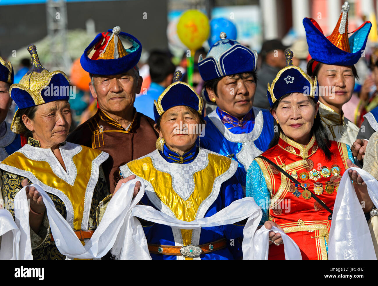 Le donne nel tradizionale costume deel ad una cerimonia di benvenuto, mongola costume nazionale Festival, Ulaanbaatar, in Mongolia Foto Stock