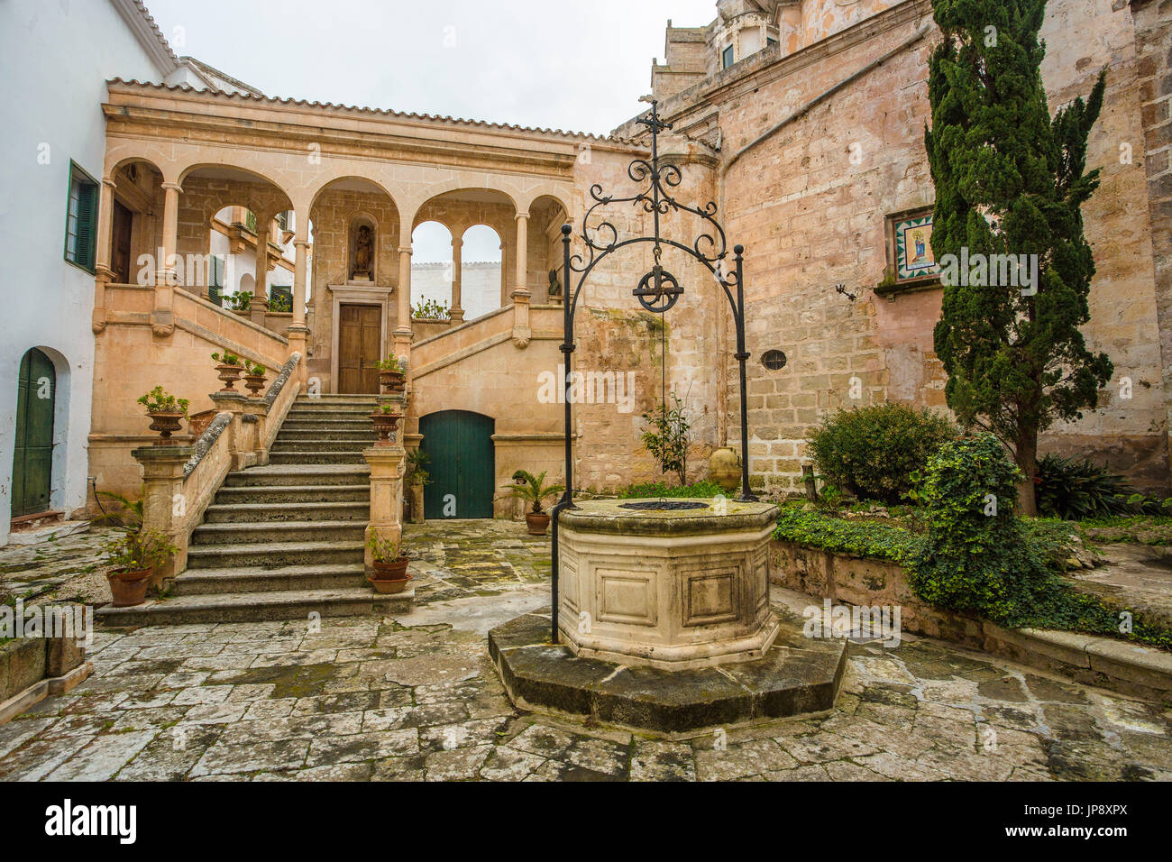 Spagna Isole Baleari, Minorca, Ciutadella City, il palazzo del vescovo Foto Stock