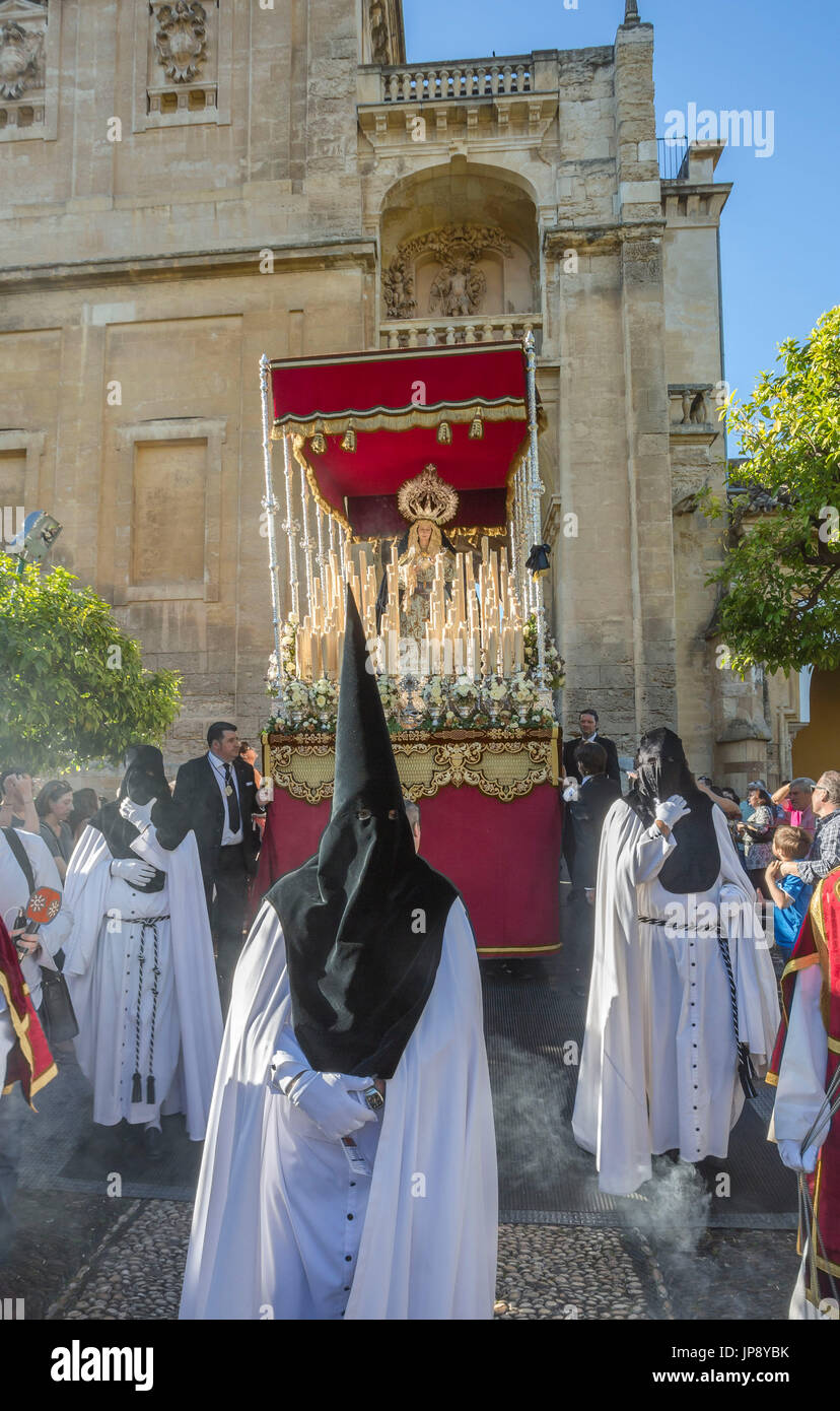 Spagna, Andalusia regione, città di Cordoba, la settimana santa parade Foto Stock