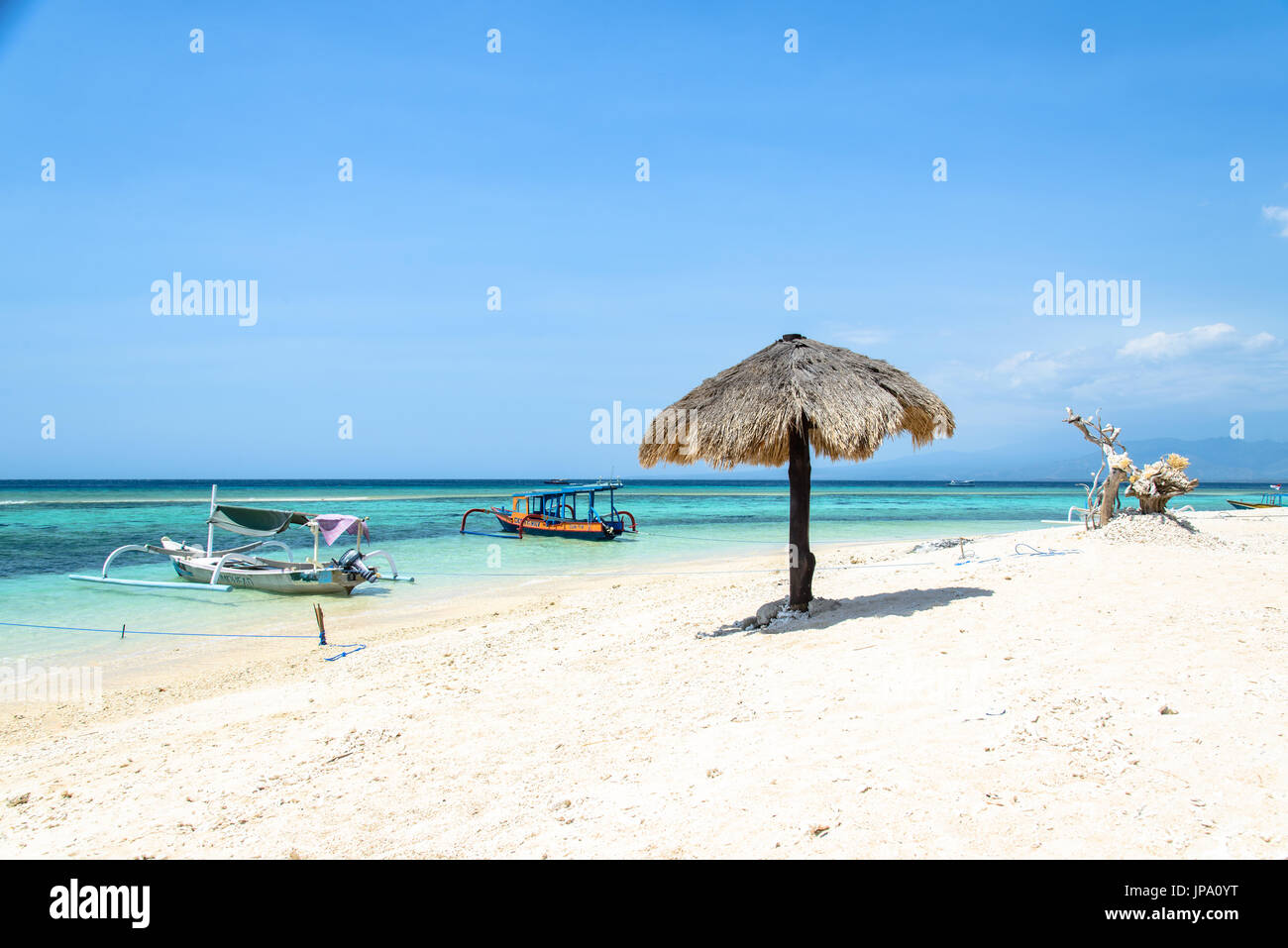 Spiaggia di Gili Meno con crystal clear acqua turchese, Lombok, Indonesia Foto Stock
