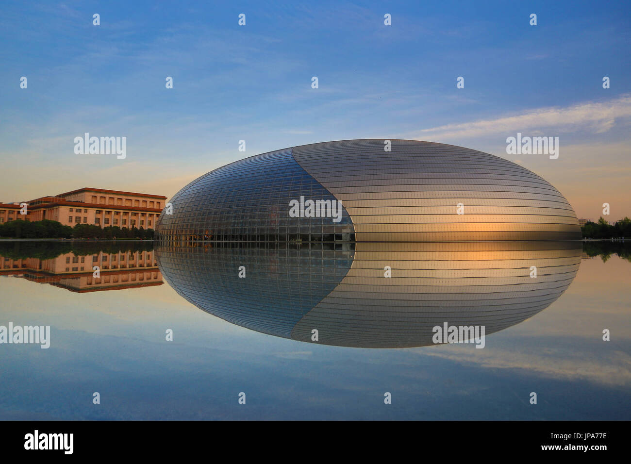 Cina, Pechino, Centro Nazionale per le Arti dello Spettacolo, Nazionale Grand Theatre Foto Stock